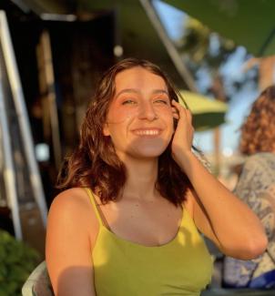 Julia Salamango headshot